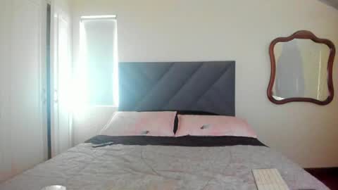 melany_arizaaa online show from 04/16/26, 02:07