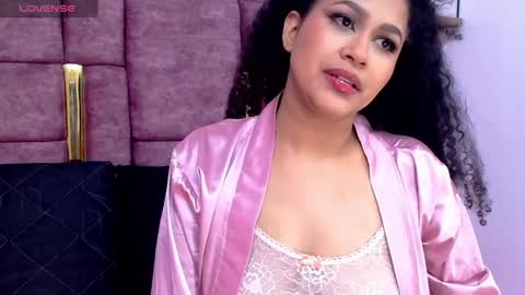 LAURA online show from 10/04/25, 12:58