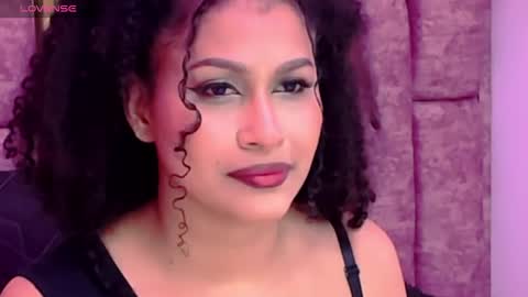 LAURA online show from 10/11/25, 01:20