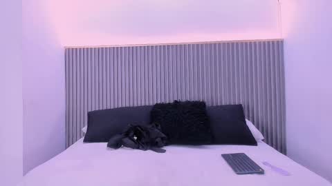 Snapshot of melany_hoffman chatting on 10/02/25, 09:33 melany_hoffman online show from 10/02/25, 09:33