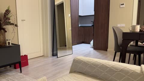 Adel online show from 12/24/24, 03:05