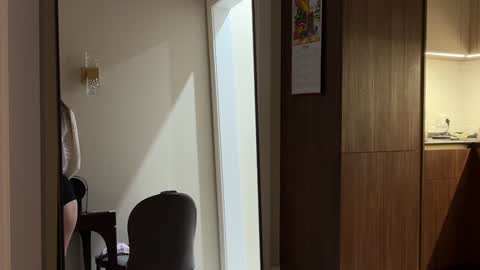 Adel online show from 01/31/25, 03:00