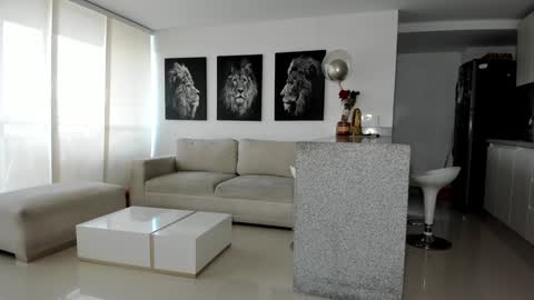 Melany online show from 01/20/25, 09:22