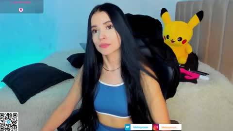 Snapshot of melanyrouse1 chatting on 11/28/25, 11:29 melanyrouse1 online show from 11/28/25, 11:29