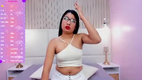 Snapshot of melanywayne_ chatting on 06/24/26, 11:42 Melany online show from 06/24/26, 11:42