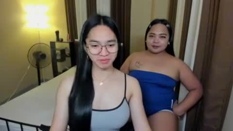 Snapshot of melayfoxx chatting on 03/11/26, 06:25 melayfoxx online show from 03/11/26, 06:25