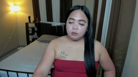 Snapshot of melayfoxx chatting on 03/13/26, 11:06 melayfoxx online show from 03/13/26, 11:06