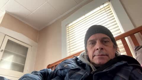 Tan lines online show from 02/17/25, 06:04