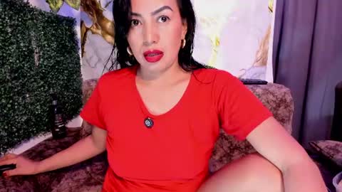 Snapshot of meleekxxx chatting on 06/22/26, 08:17 MeleekXXX online show from 06/22/26, 08:17