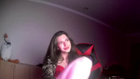 Snapshot of melena_caramel chatting on 05/28/26, 07:44 melena_caramel online show from 05/28/26, 07:44