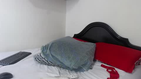 melihotxxx online show from 01/05/25, 03:22