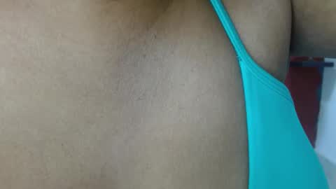 Snapshot of melika_sweet chatting on 02/15/25, 06:23 eli online show from 02/15/25, 06:23