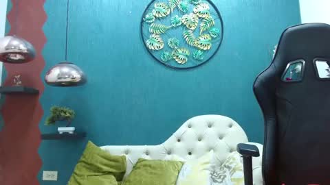 Snapshot of melika_sweet chatting on 03/02/25, 08:07 eli online show from 03/02/25, 08:07