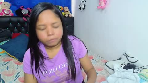 Snapshot of melika_sweet chatting on 09/10/25, 06:08 eli online show from 09/10/25, 06:08