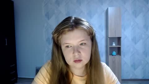 Melina online show from 09/23/25, 07:50