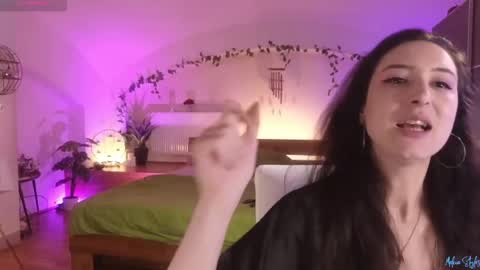 Melina Styles online show from 04/30/26, 08:57