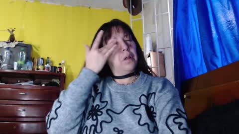 melisa037 online show from 10/10/25, 09:36