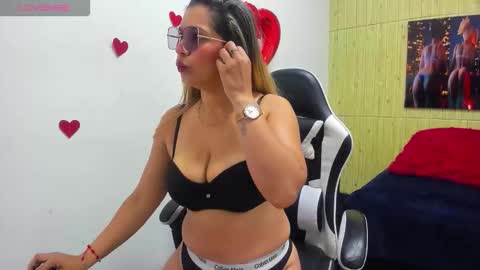 Melisa online show from 03/30/26, 04:08