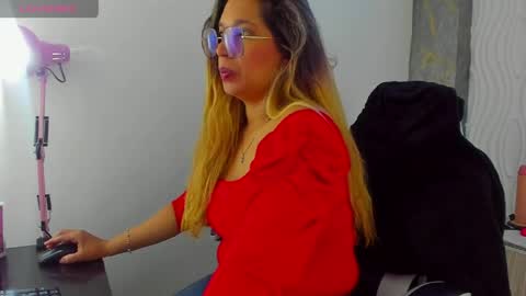 Snapshot of melisa_14 chatting on 04/22/26, 01:01 Melisa online show from 04/22/26, 01:01