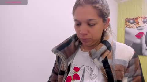 Snapshot of melisa_14 chatting on 07/12/26, 11:23 Melisa online show from 07/12/26, 11:23