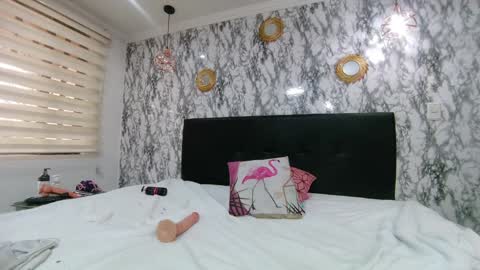 Melissa online show from 12/28/24, 02:42