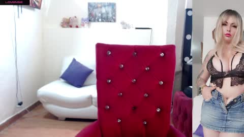 Snapshot of melisa_mcarthy chatting on 04/06/26, 09:27 Melisa online show from 04/06/26, 09:27