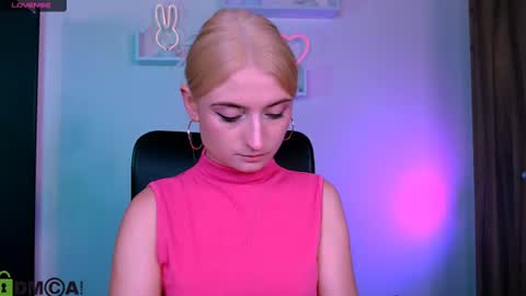 Snapshot of melisa_white1 chatting on 07/07/26, 07:18 Melisa online show from 07/07/26, 07:18