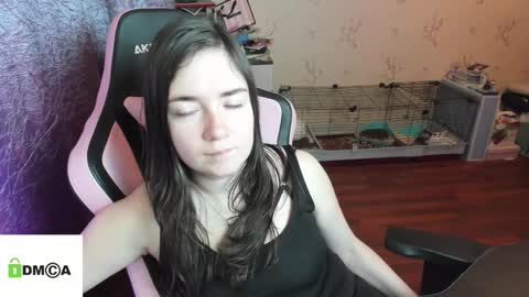 Snapshot of melisanilson chatting on 11/05/25, 10:32 melisanilson online show from 11/05/25, 10:32