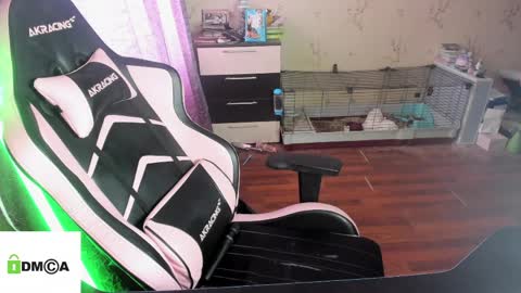 melisanilson online show from 04/06/26, 04:46