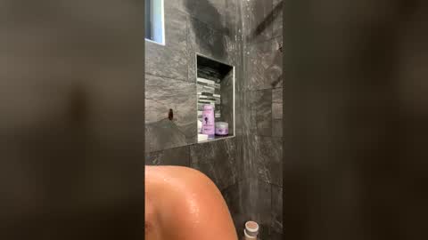 Snapshot of melisawild_tv chatting on 02/05/26, 06:34 Melisa online show from 02/05/26, 06:34