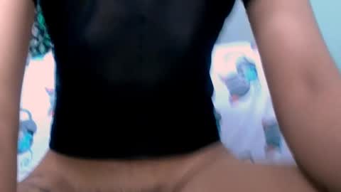 Snapshot of meliss1 chatting on 03/03/25, 02:48 melissa online show from 03/03/25, 02:48