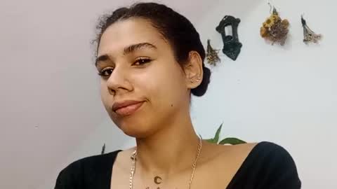 Snapshot of meliss1 chatting on 10/31/25, 05:52 melissa online show from 10/31/25, 05:52