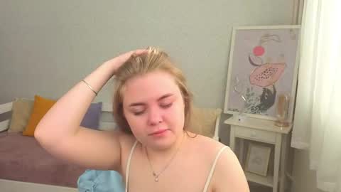 Sophia online show from 05/08/26, 04:40