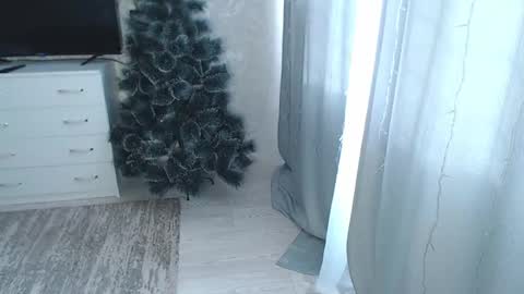 Snapshot of melissa__ray chatting on 01/27/25, 06:41 Melissa Ray online show from 01/27/25, 06:41