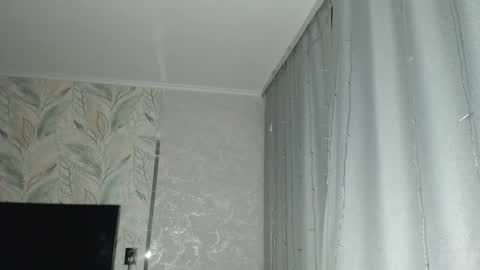 Snapshot of melissa__ray chatting on 02/04/25, 05:23 Melissa Ray online show from 02/04/25, 05:23