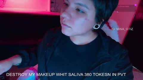 Snapshot of melissa_adamsxxx chatting on 11/04/25, 11:42 Lissa online show from 11/04/25, 11:42