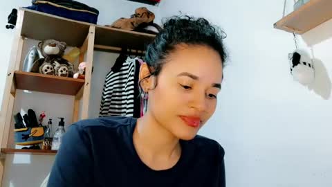 Snapshot of melissa_and_carol chatting on 03/18/26, 03:59 Carol - Dany online show from 03/18/26, 03:59