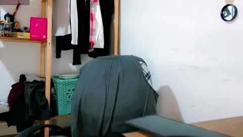 Snapshot of melissa_and_carol chatting on 04/23/26, 01:13 Carol - Dany online show from 04/23/26, 01:13