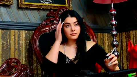 Melissa online show from 12/17/24, 11:28