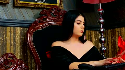 Melissa online show from 12/27/24, 01:28