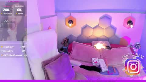 Melissa 3 online show from 03/07/25, 03:40