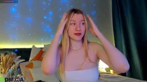 melissa_moooree online show from 11/29/25, 08:17
