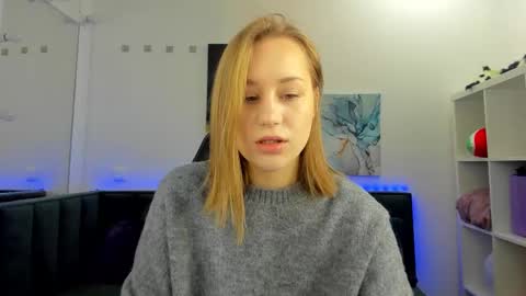 Snapshot of melissa_new22 chatting on 11/02/25, 12:02 melissa_new22 online show from 11/02/25, 12:02