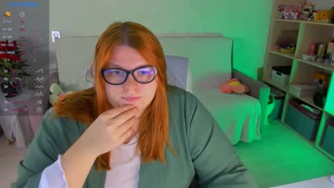 melissa_purr online show from 12/05/24, 10:01