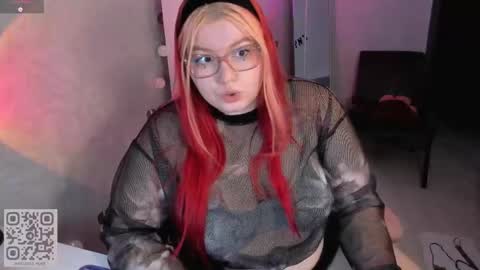 Snapshot of melissa_purr chatting on 05/11/26, 02:45 melissa_purr online show from 05/11/26, 02:45