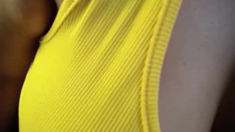 Melissa online show from 12/18/25, 04:18