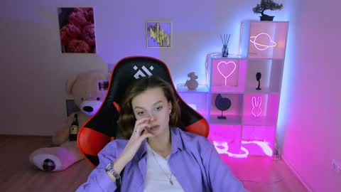 Snapshot of melissa_richardson chatting on 01/17/25, 11:29 Melissa online show from 01/17/25, 11:29