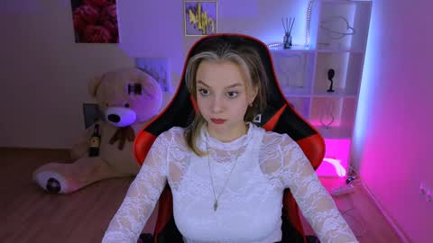 Snapshot of melissa_richardson chatting on 01/22/25, 08:28 Melissa online show from 01/22/25, 08:28