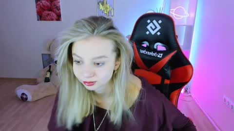 Snapshot of melissa_richardson chatting on 01/30/25, 04:27 Melissa online show from 01/30/25, 04:27