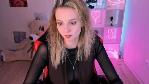 Snapshot of melissa_richardson chatting on 03/05/25, 07:27 Melissa online show from 03/05/25, 07:27